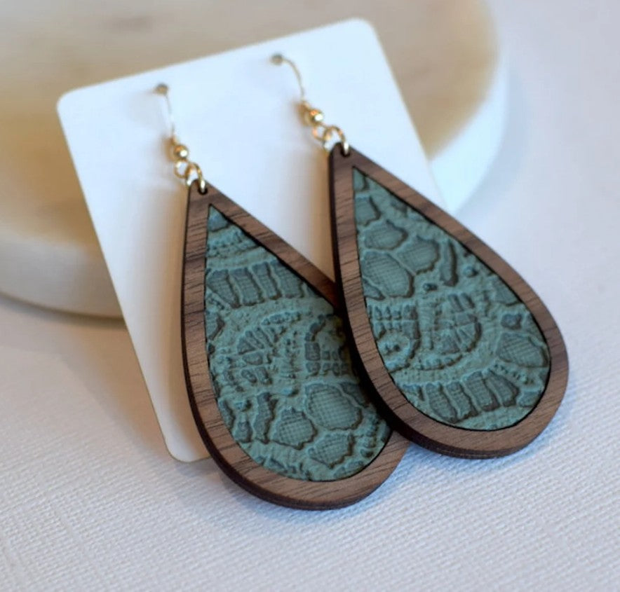 Vintage Handmade Earring