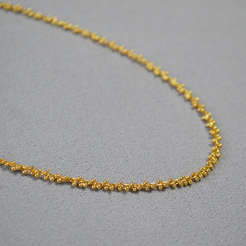 Romantic Gold Necklace for Special Moments
