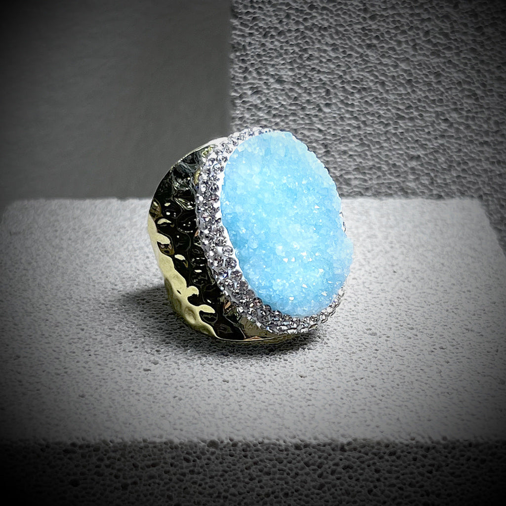 Beautiful Ring with Unique Style