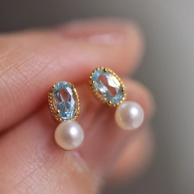 Stunning Pearl Earring for Daily Wear