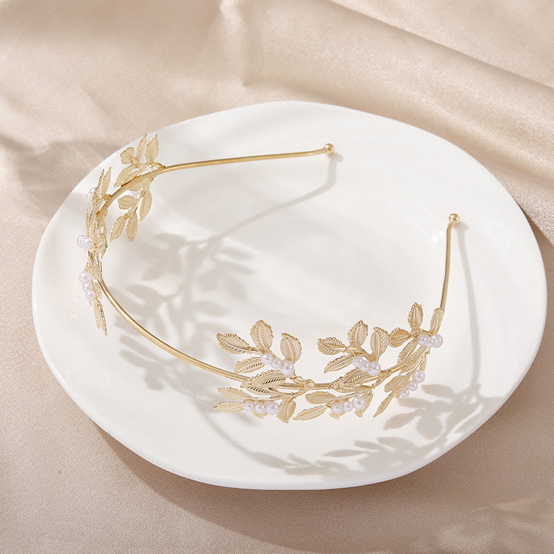 Stunning Gold Piece for Daily Wear