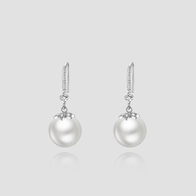 Delicate Artisan Pearl Earring
