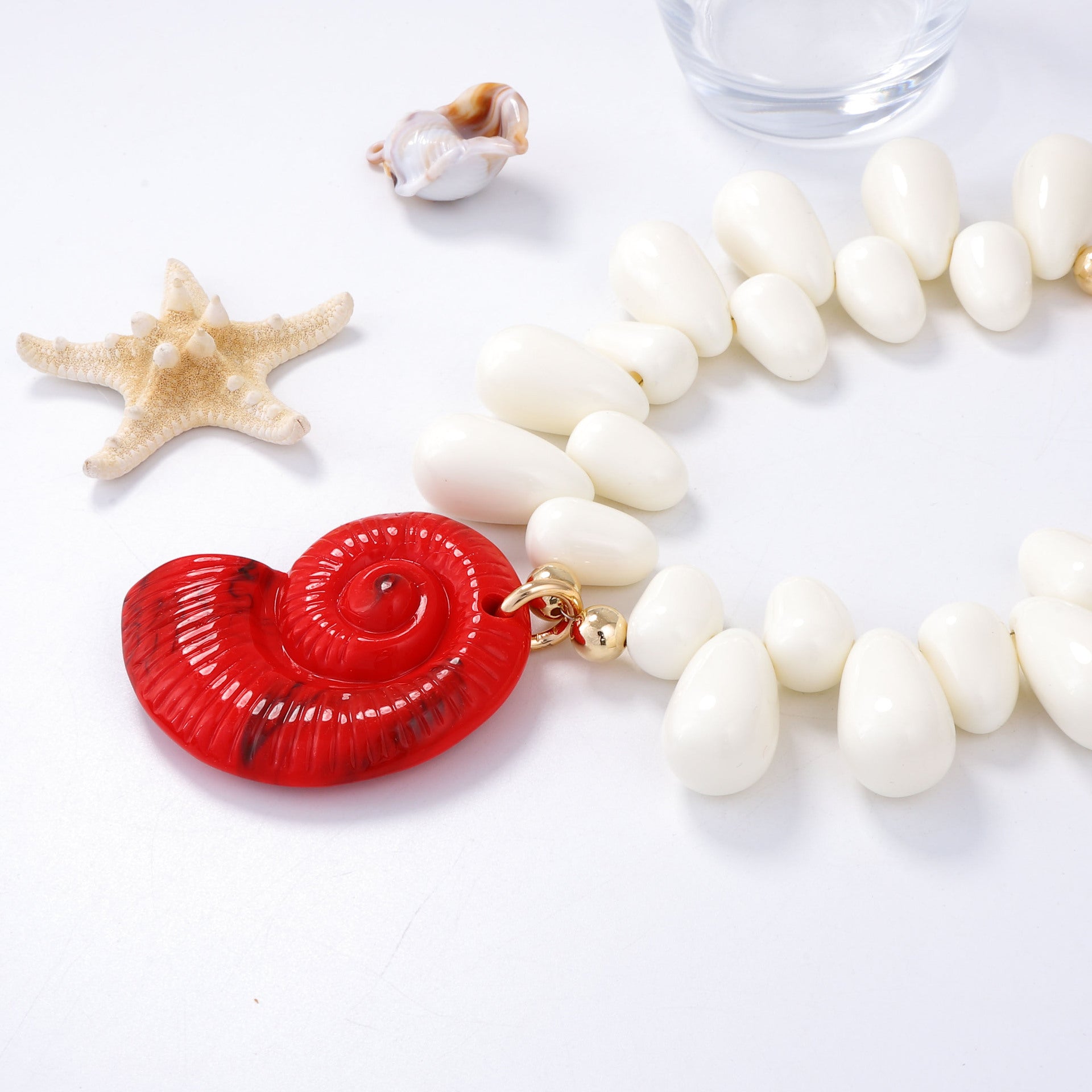 Classic Necklace with Timeless Appeal