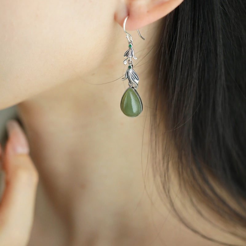 Elegant Silver Earring for Every Occasion