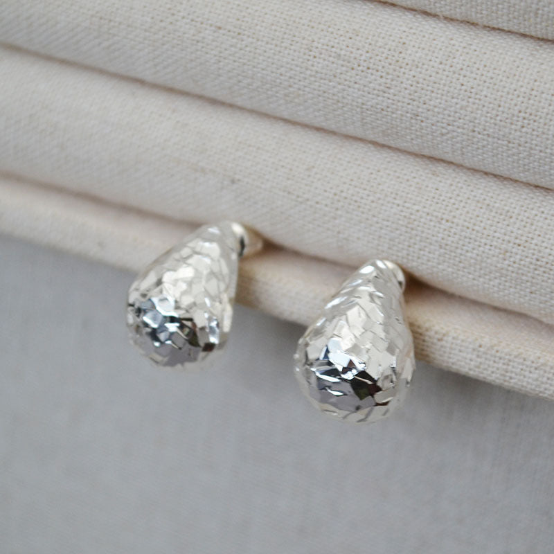 Vintage Handmade Gold Earring