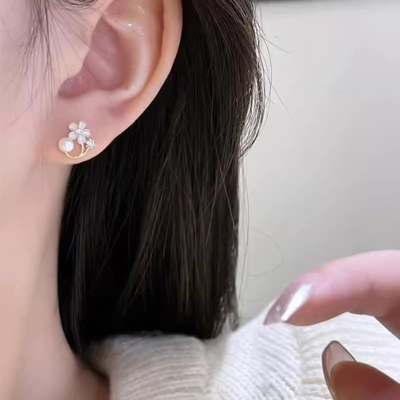 Classic Pearl Earring with Timeless Appeal