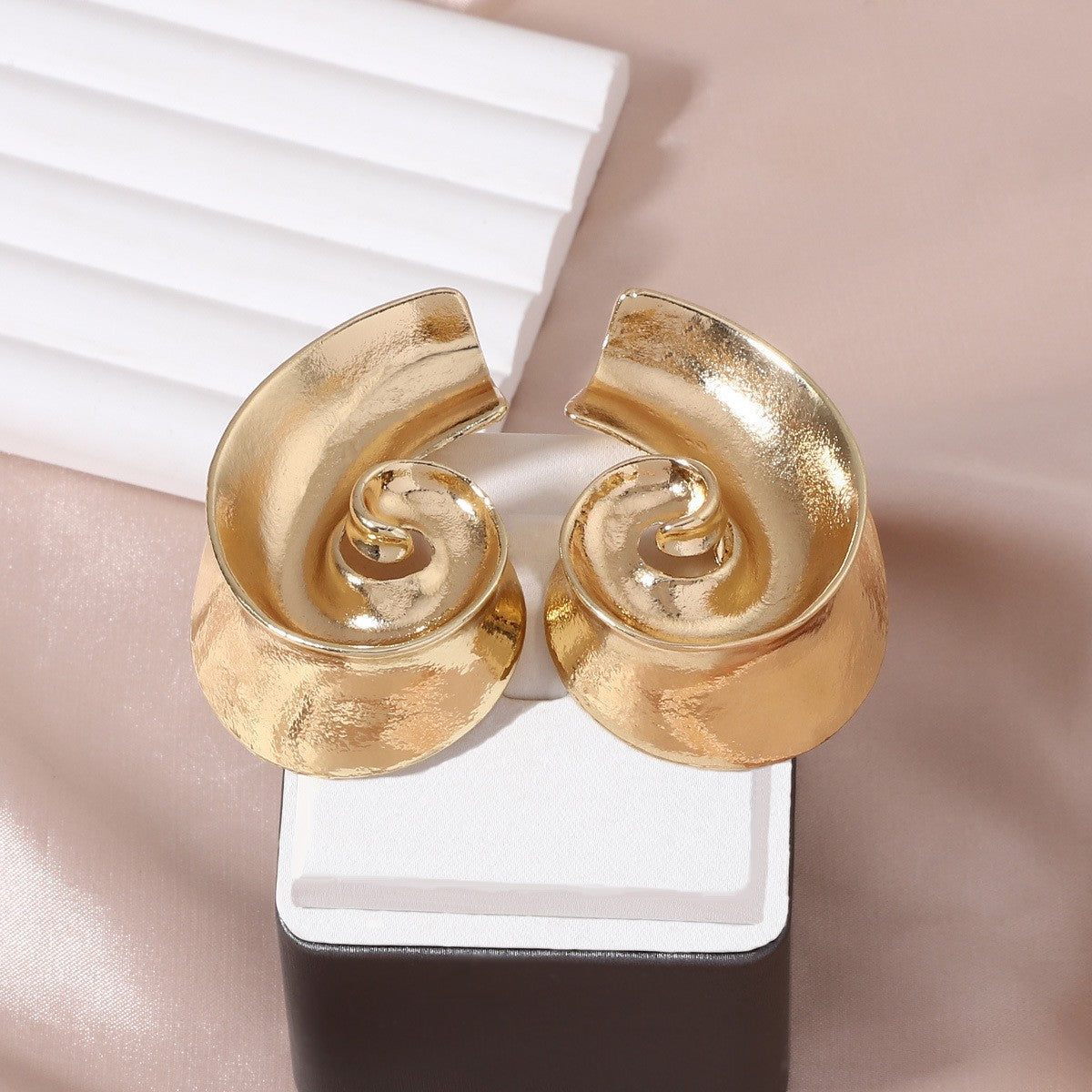 Delicate Artisan Pearl Earring