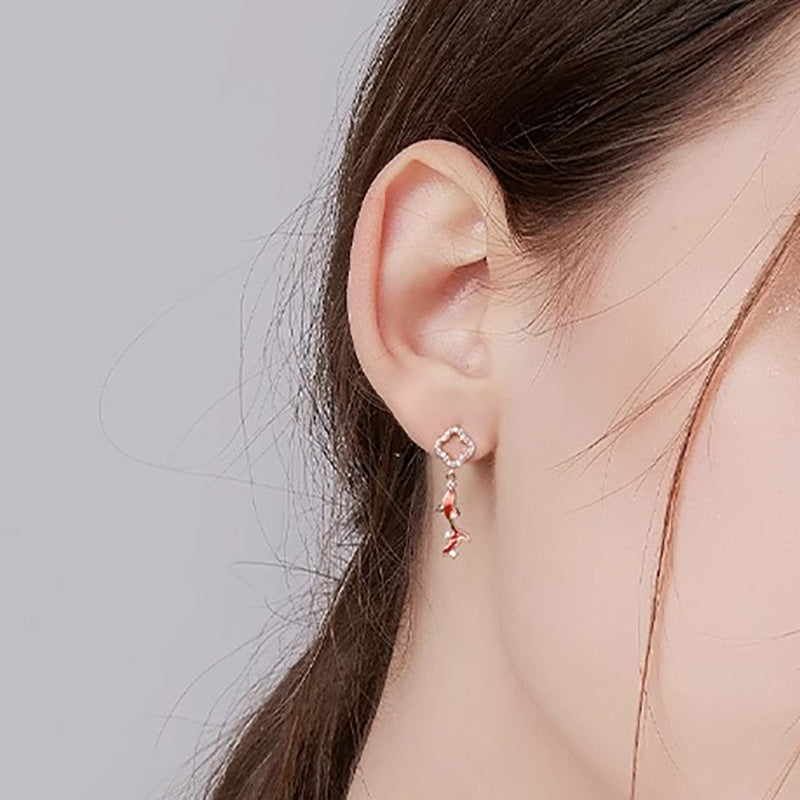 Charming Earring for Any Occasion