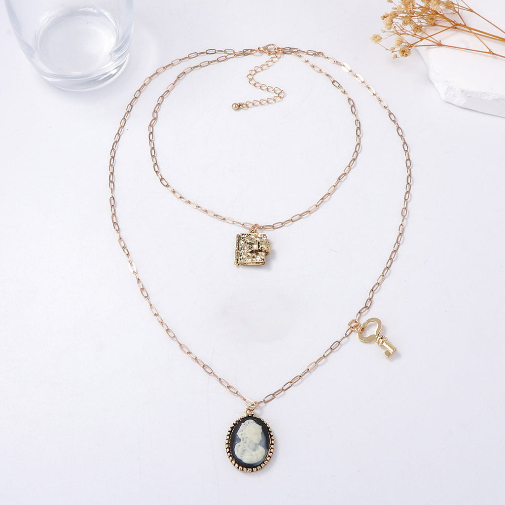 Elegant Piece for Every Occasion