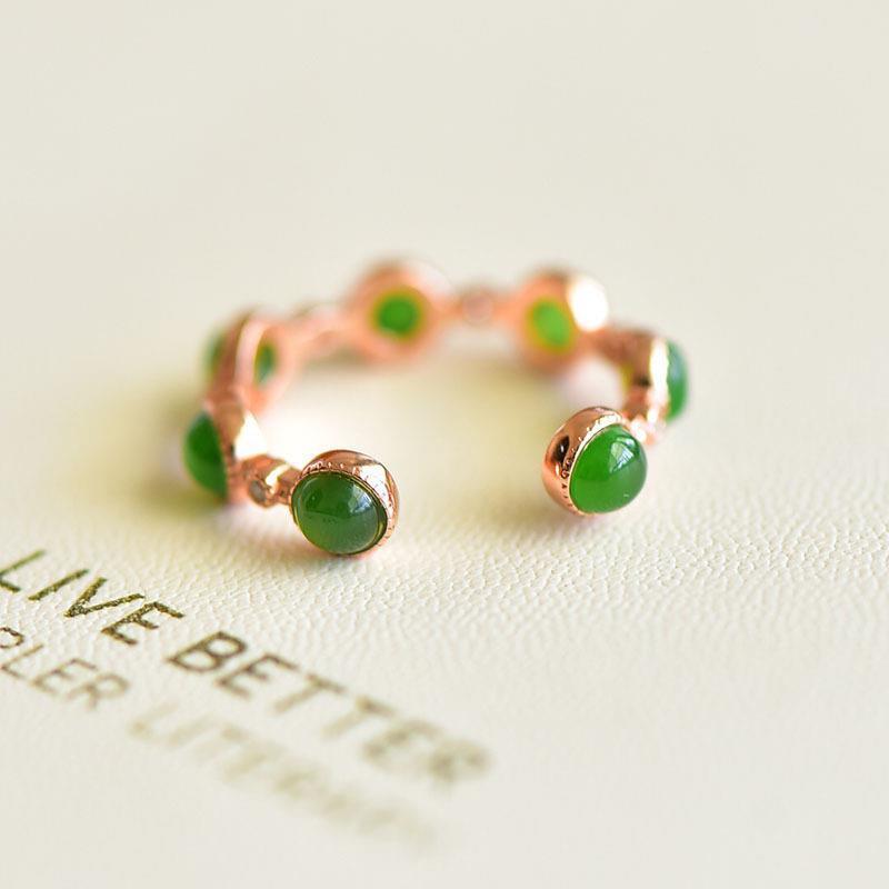 Charming Silver Ring for Any Occasion