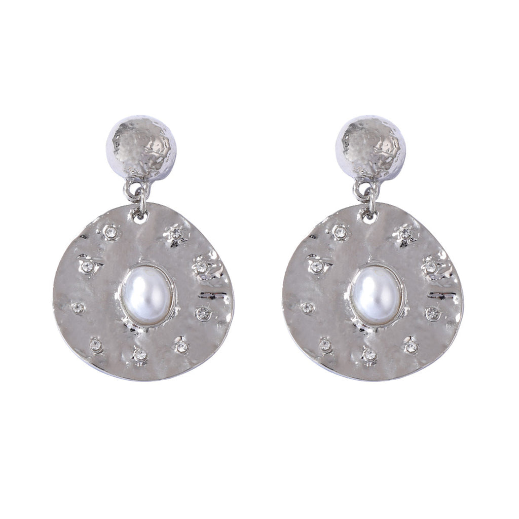Charming Piece for Any Occasion