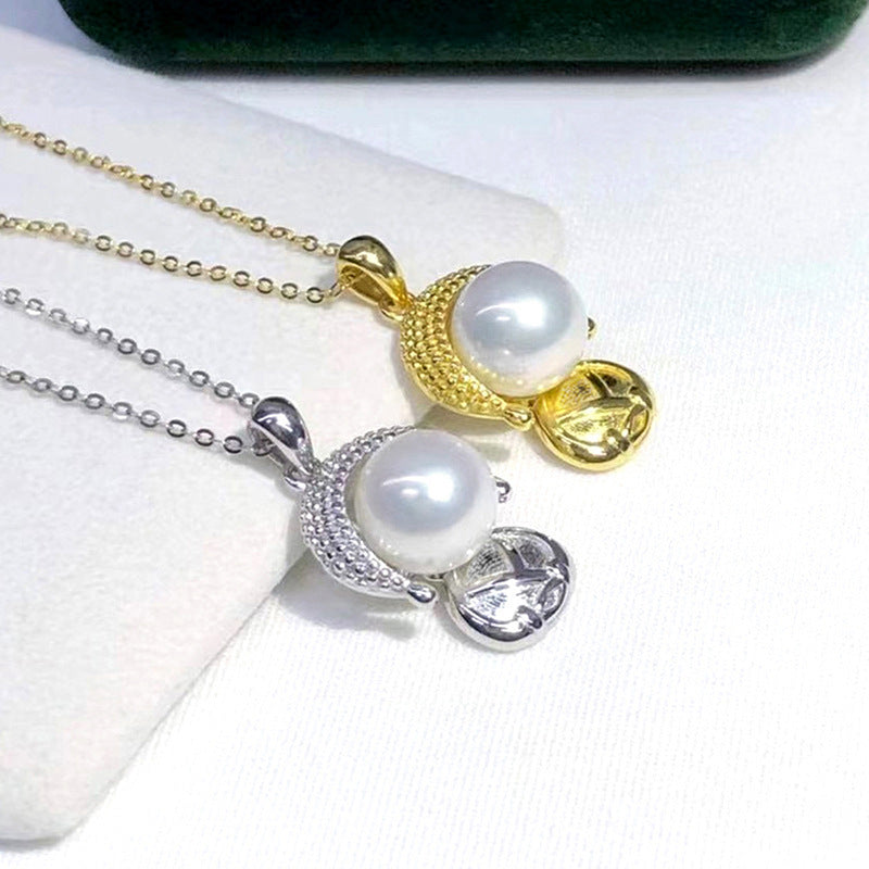 Vintage Handmade Pearl Necklace