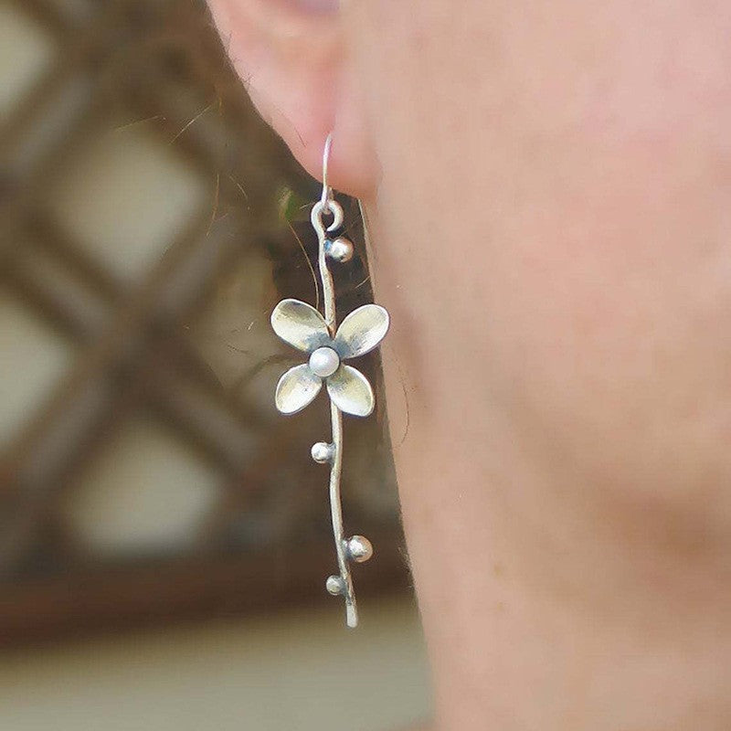 Elegant Pearl Earring for Every Occasion