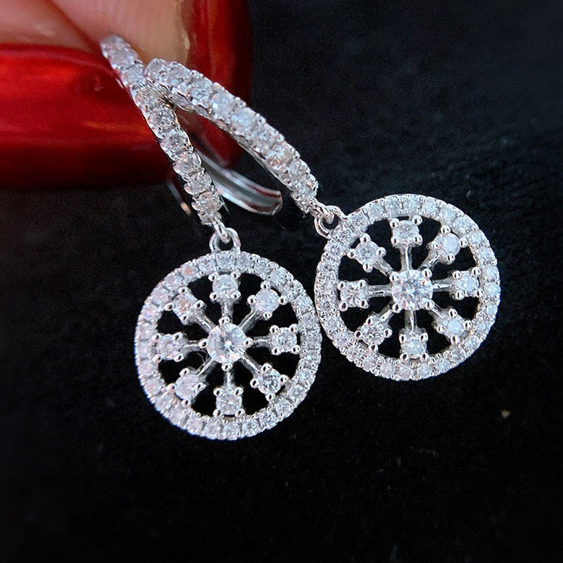 Charming Earring for Any Occasion