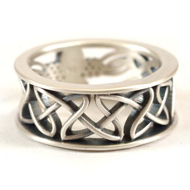 Classic Ring with Timeless Appeal
