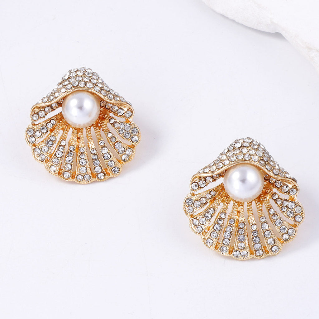 Elegant Pearl Earring for Every Occasion