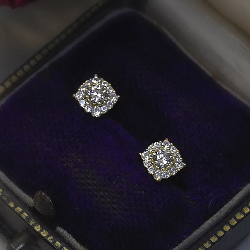 Classic Earring with Timeless Appeal