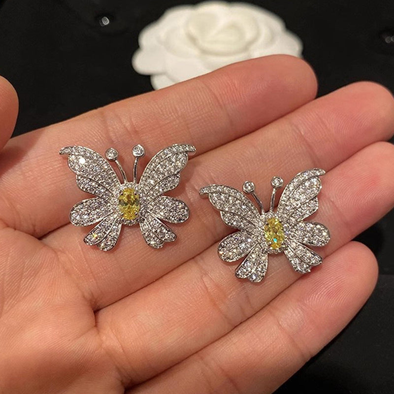 Romantic Earring for Special Moments