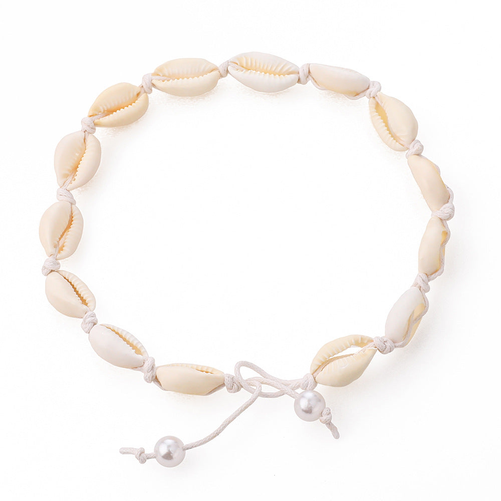 Classic Pearl Necklace with Timeless Appeal