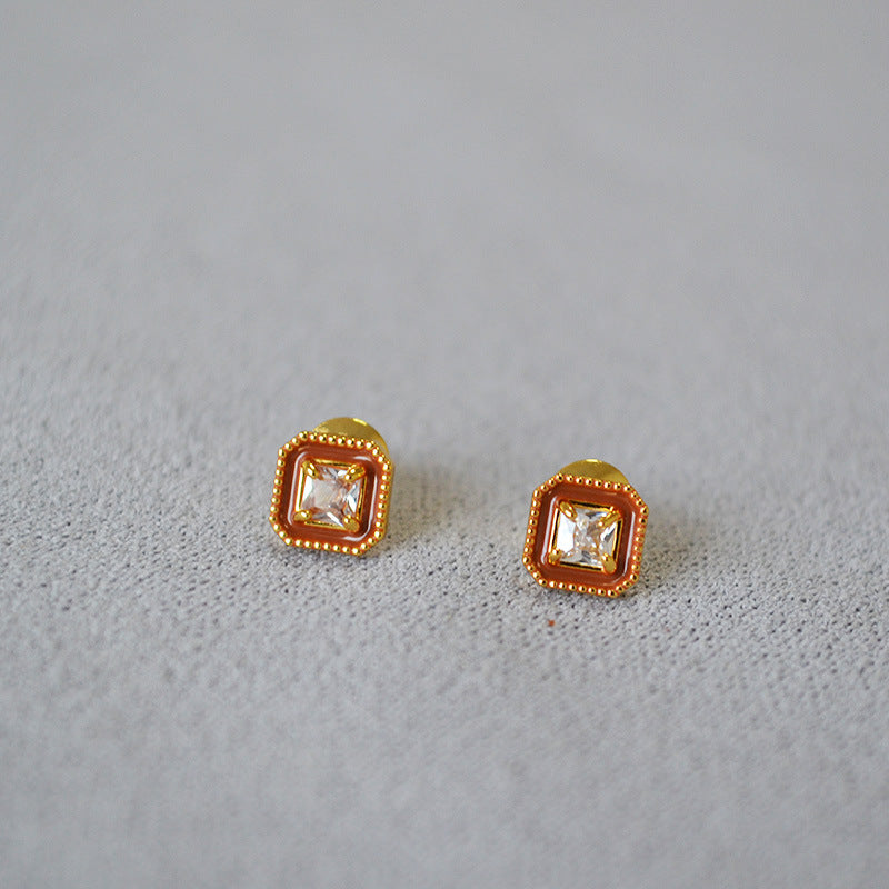 Elegant Silver Earring for Every Occasion