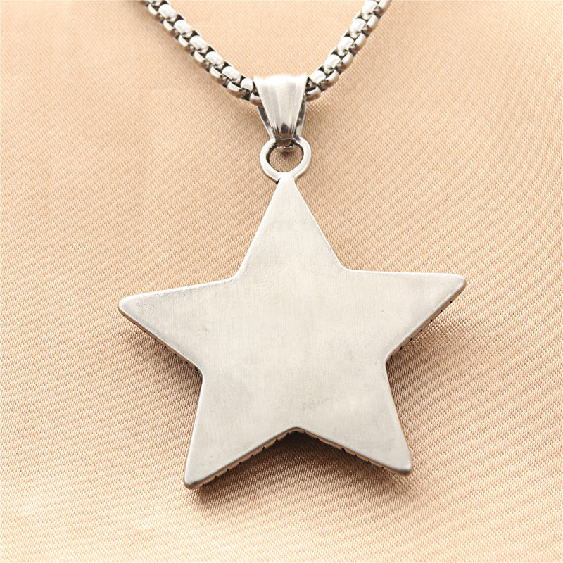 Charming Pendant for Any Occasion