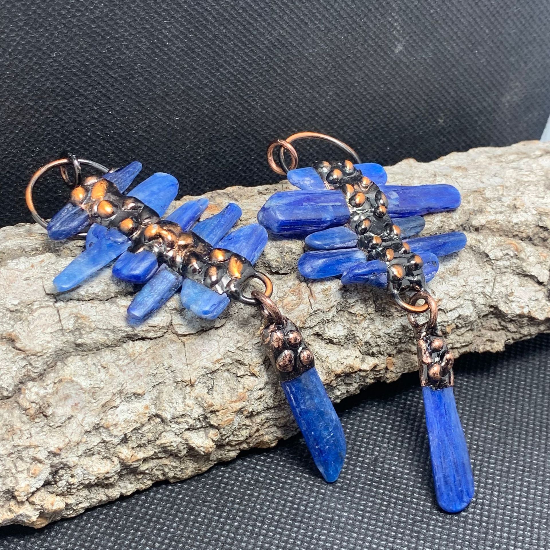 Stunning Pendant for Daily Wear