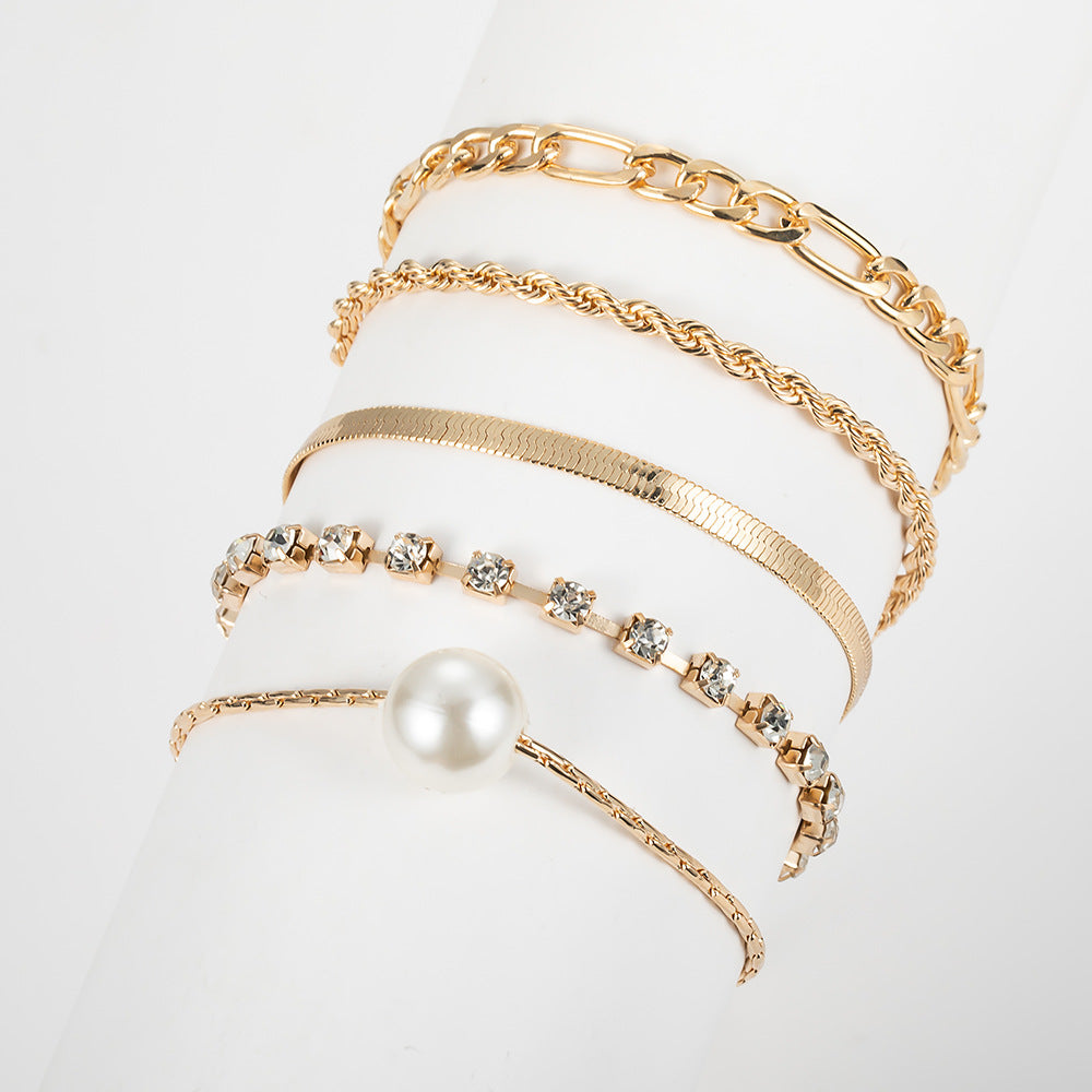 Stunning Pearl Bracelet for Daily Wear