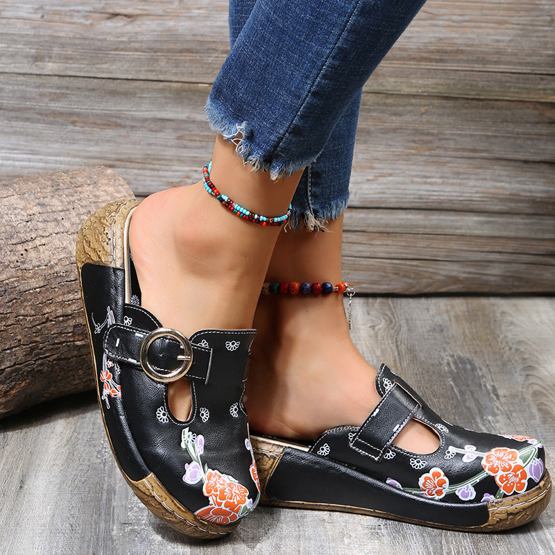Graceful Orthopedic Sandals for Modern Look