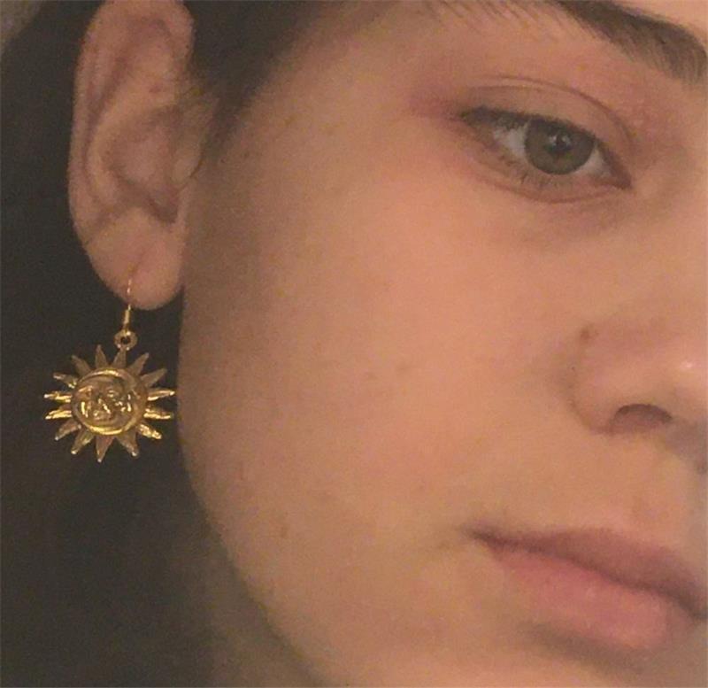 Romantic Earring for Special Moments