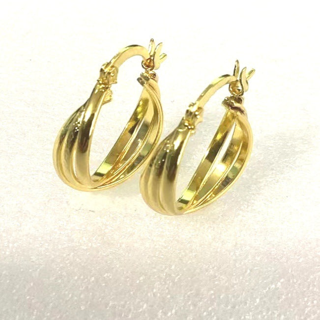Classic Earring with Timeless Appeal