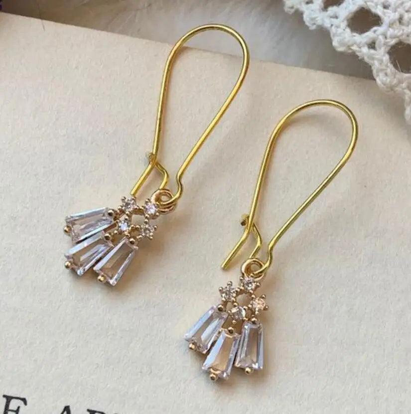 Stunning Earring for Daily Wear