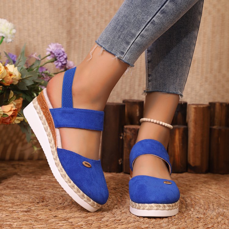 Chic Orthopedic Sandals with Unique Design