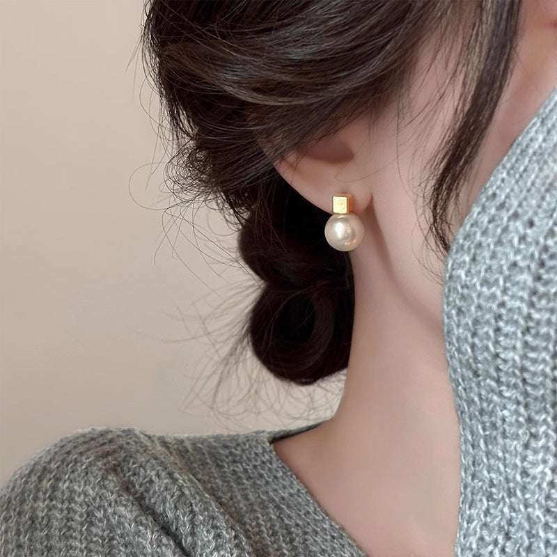 Beautiful Piece with Unique Style