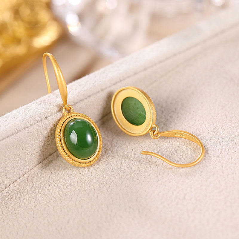Stunning Gold Earring for Daily Wear