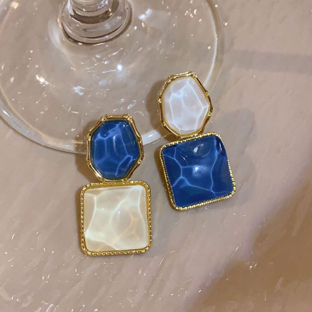 Classic Earring with Timeless Appeal