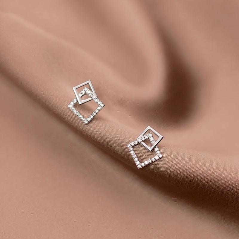 Classic Earring with Timeless Appeal