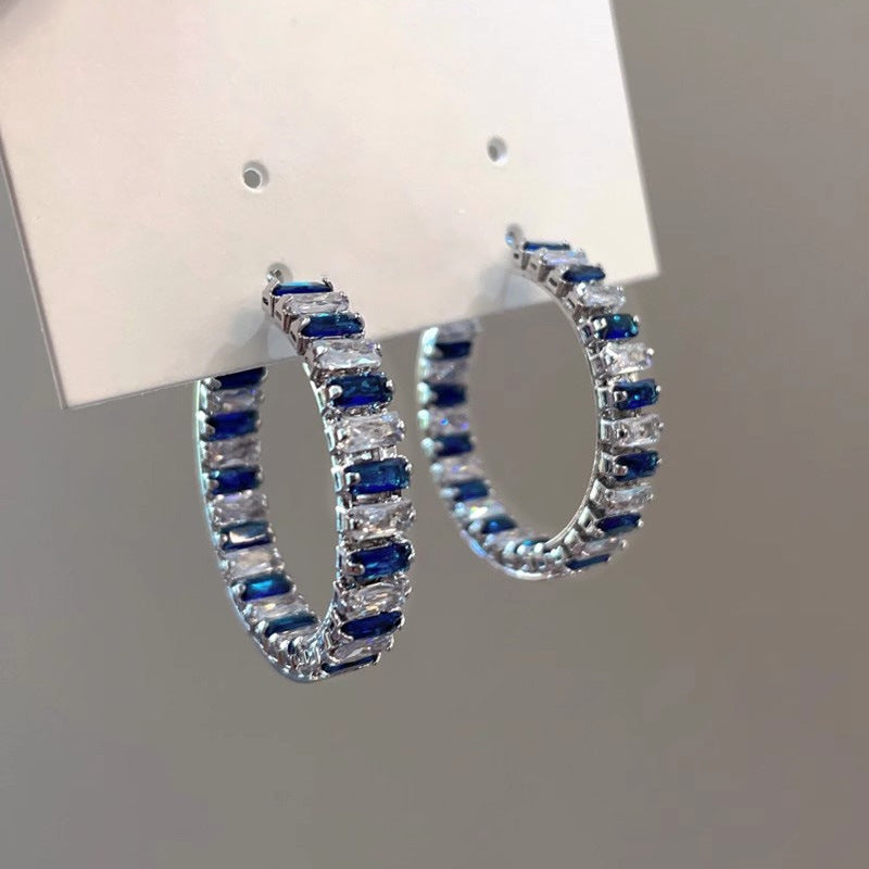 Romantic Earring for Special Moments