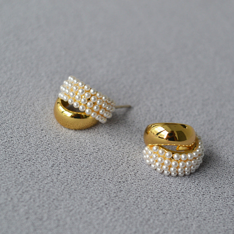 Stunning Gold Earring for Daily Wear