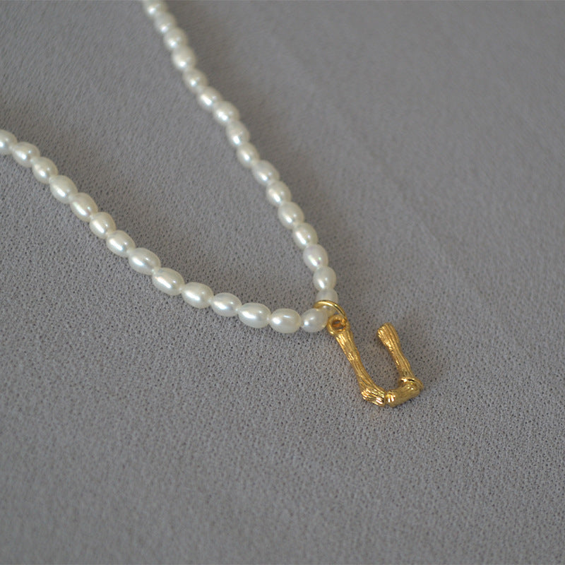 Romantic Pearl Necklace for Special Moments