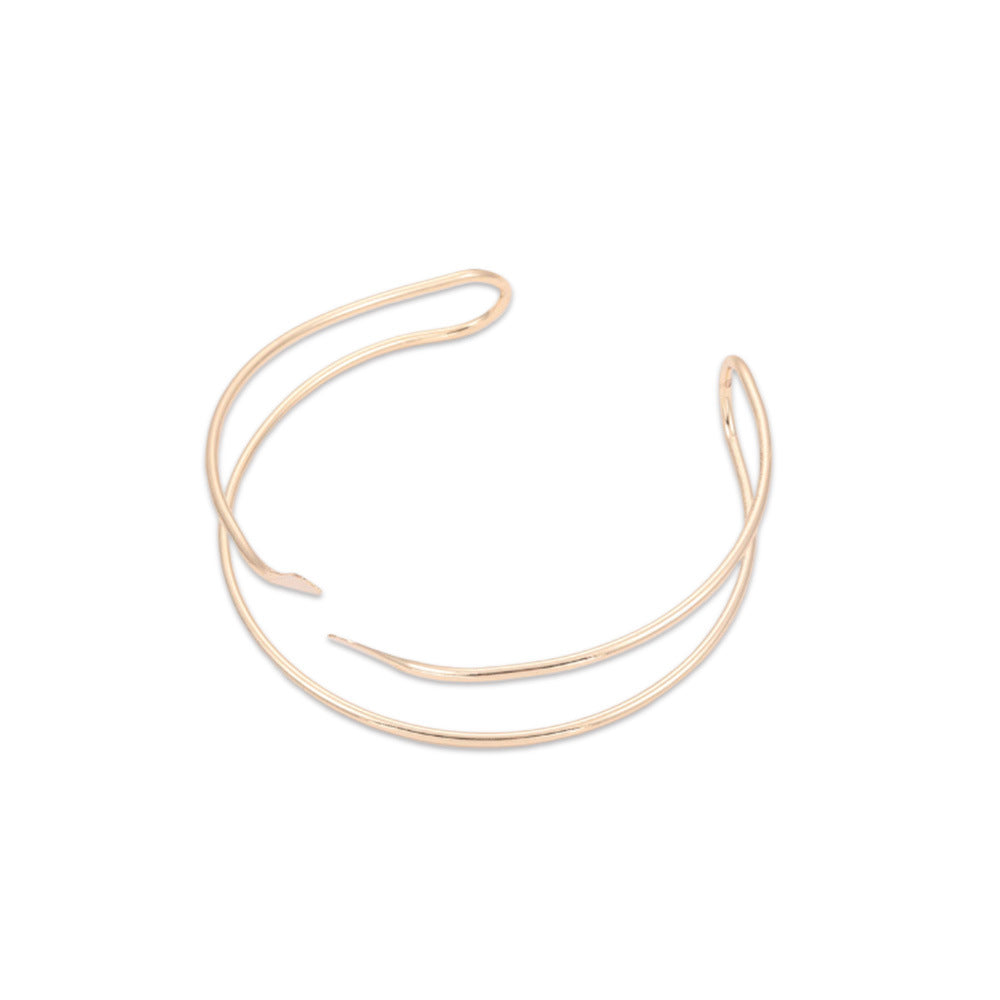 Charming Gold Bracelet for Any Occasion