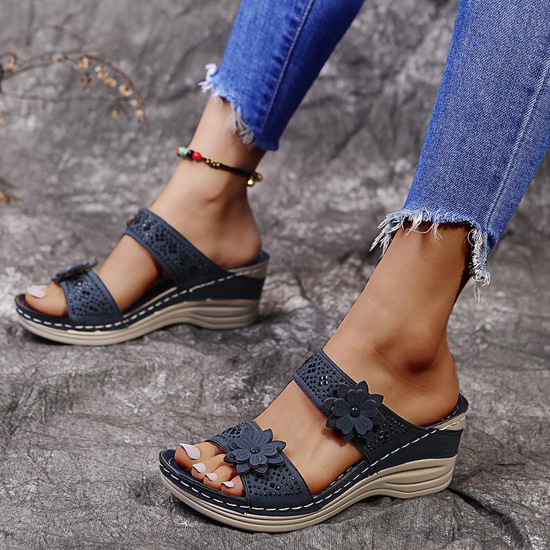 Classic Orthopedic Sandals with Timeless Style