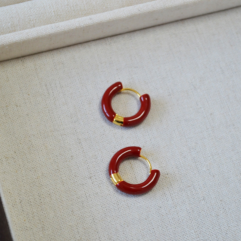 Romantic Gold Earring for Special Moments