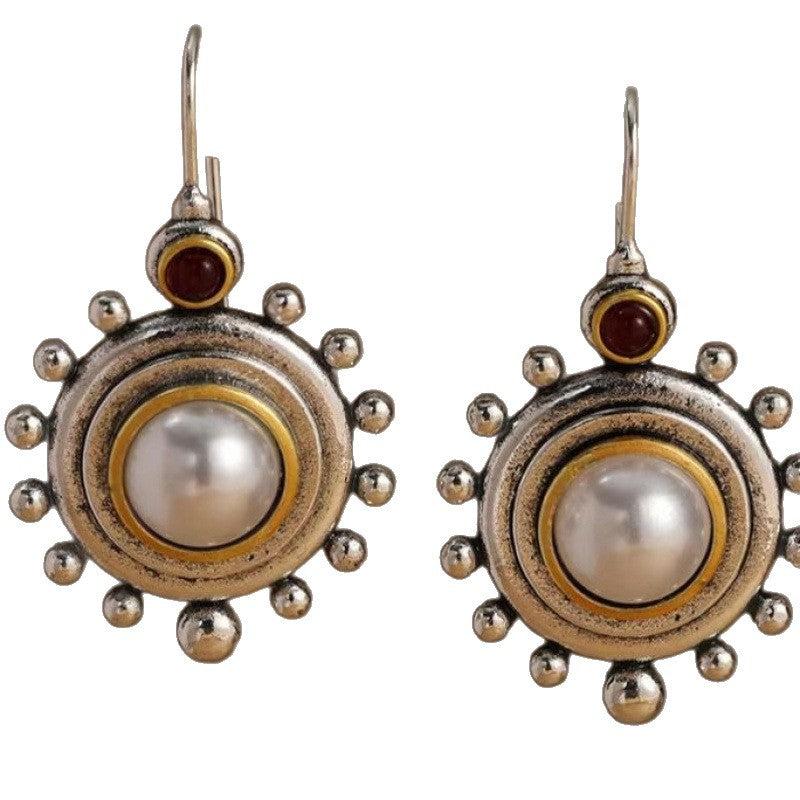 Charming Earring for Any Occasion