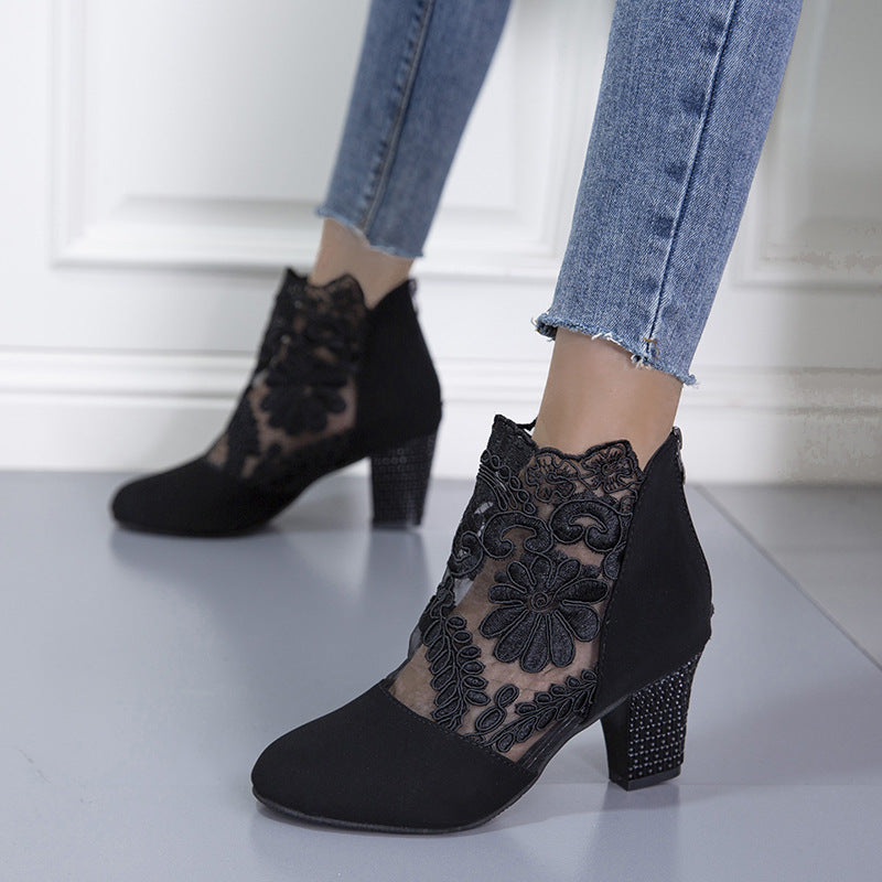 Classic Orthopedic Sandals with Timeless Style