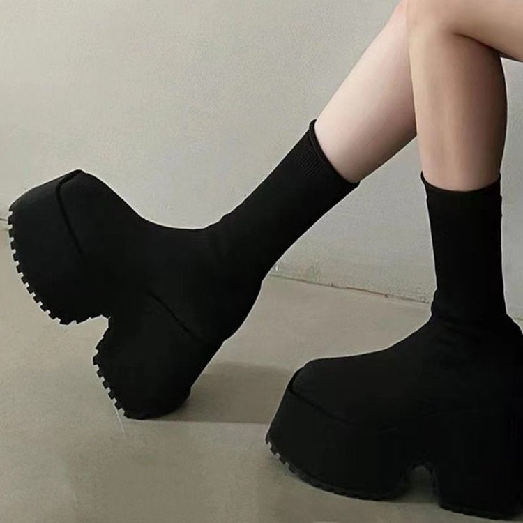 Graceful Orthopedic Boots for Modern Look