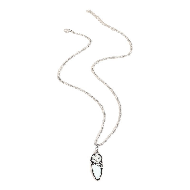 Classic Necklace with Timeless Appeal
