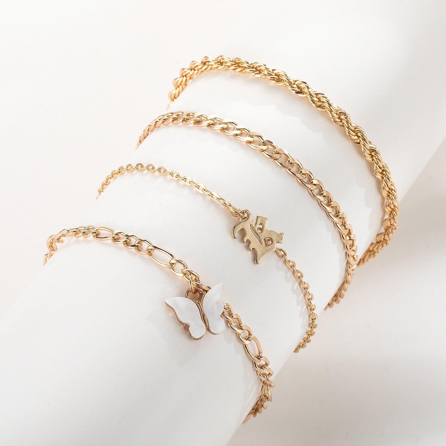 Charming Gold Set for Any Occasion