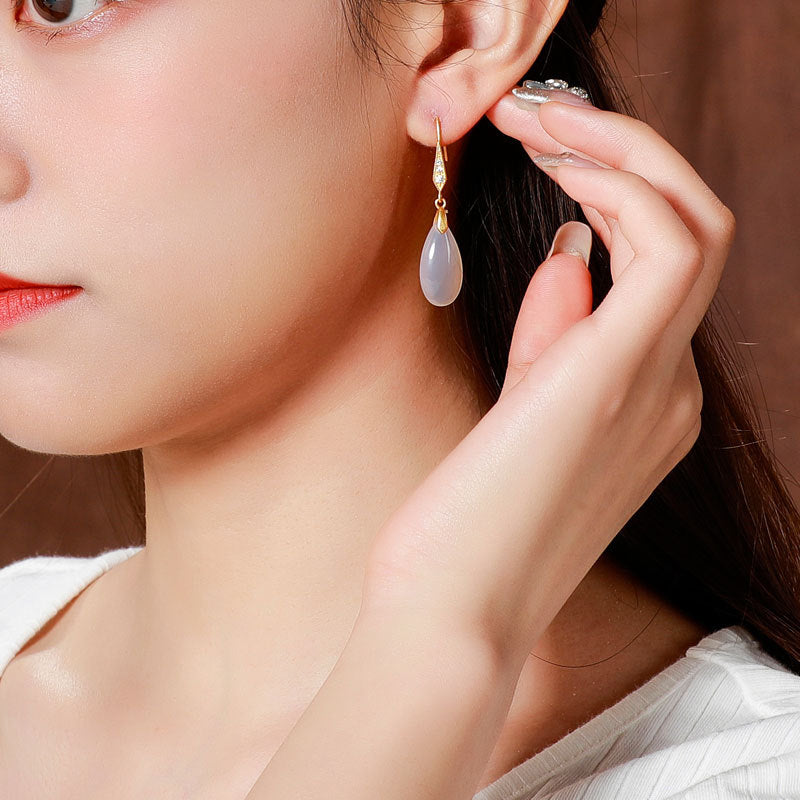 Classic Earring with Timeless Appeal