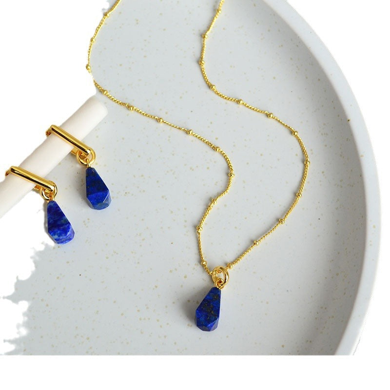 Classic Gold Necklace with Timeless Appeal