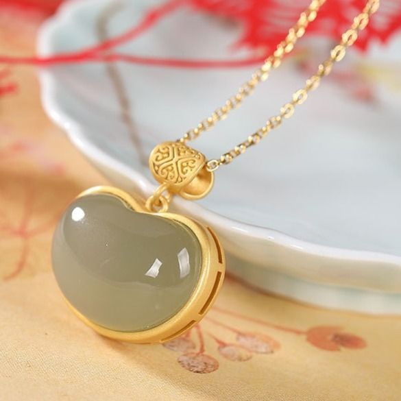 Elegant Gold Set for Every Occasion